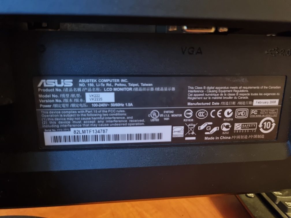 Monitor Asus 21 cali, kamera i głośniki