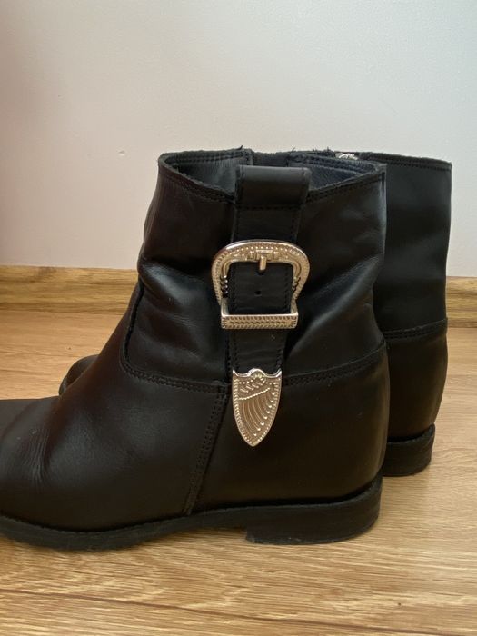 Czarne skórzane botki Venezia