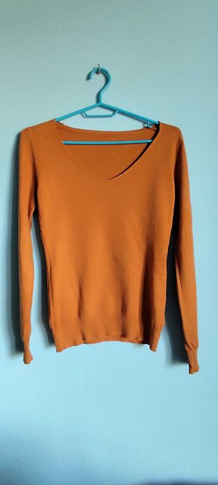 Sweterek musztardowy