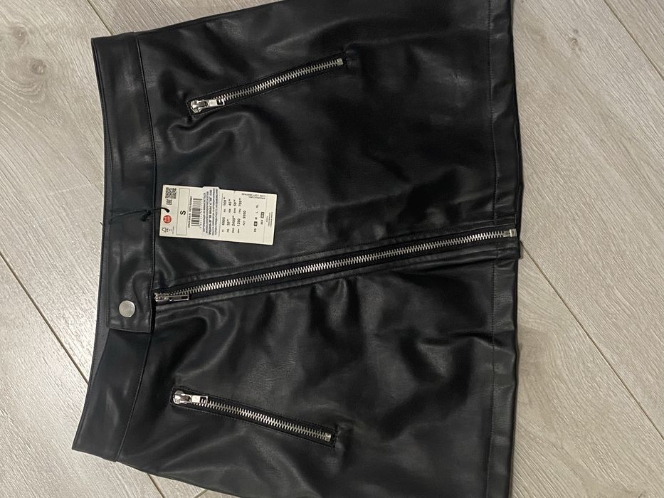 Міні спідниця з еко шкіри