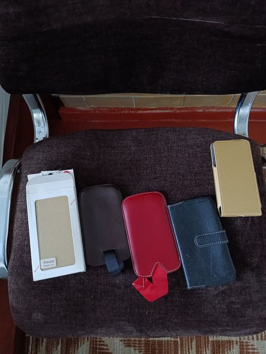 Чехли для мобільних телефонів