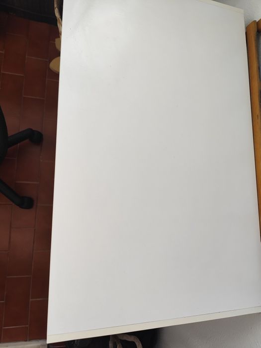 Conjunto secretária + cadeira