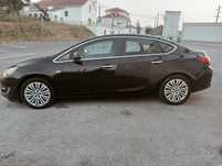 Opel  Astra 1.3 CTDI cosmo 2013