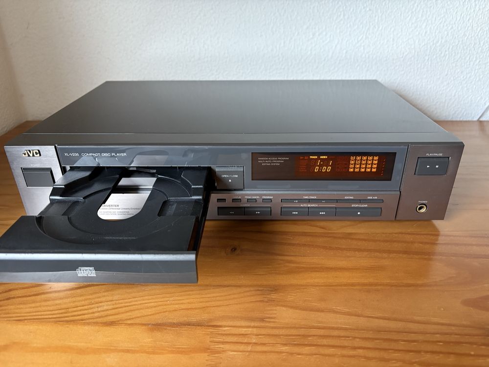 Leitor CD JVC XL-V235