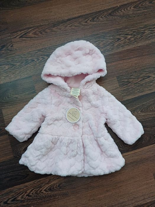 Нове дитяче пальтішко
