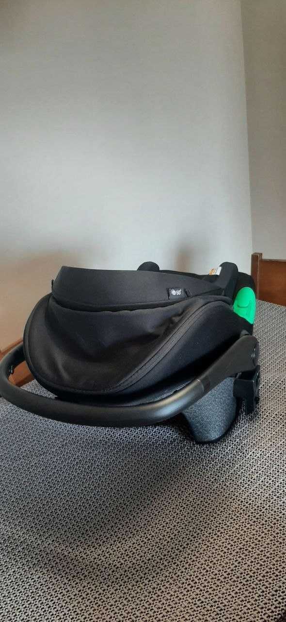 Ovo de bebé para carrinha