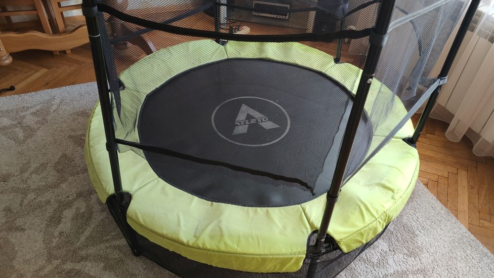 Батут Atleto 140 см з захистом і сіткою