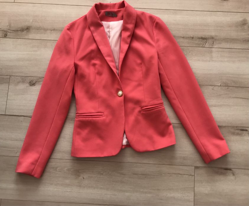 Дуже гарний жіночий жакет бренду ВВ, піджак 42-44 роз