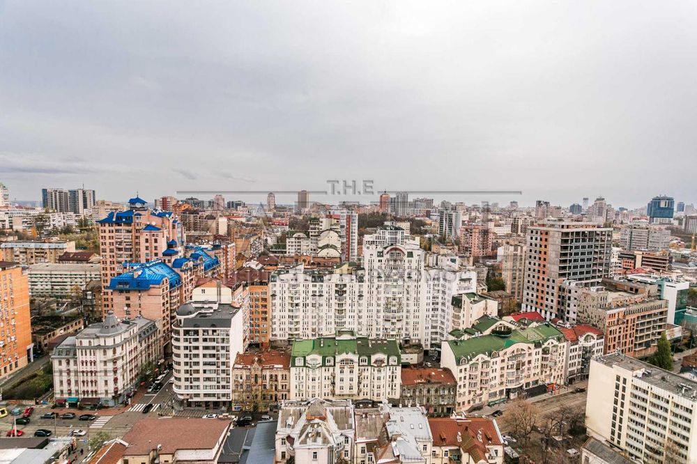 Продаж офісу 190м2, ЖК Hoffman House, вул. Златоустівська, Центр