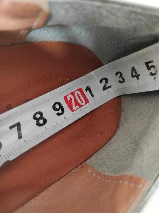 Сріблясті туфлі-оксфорди Ray Ran 36 розміру Made in Korea