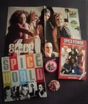 Zestaw Spice Girls książki, yoyo, przypinka, plakat