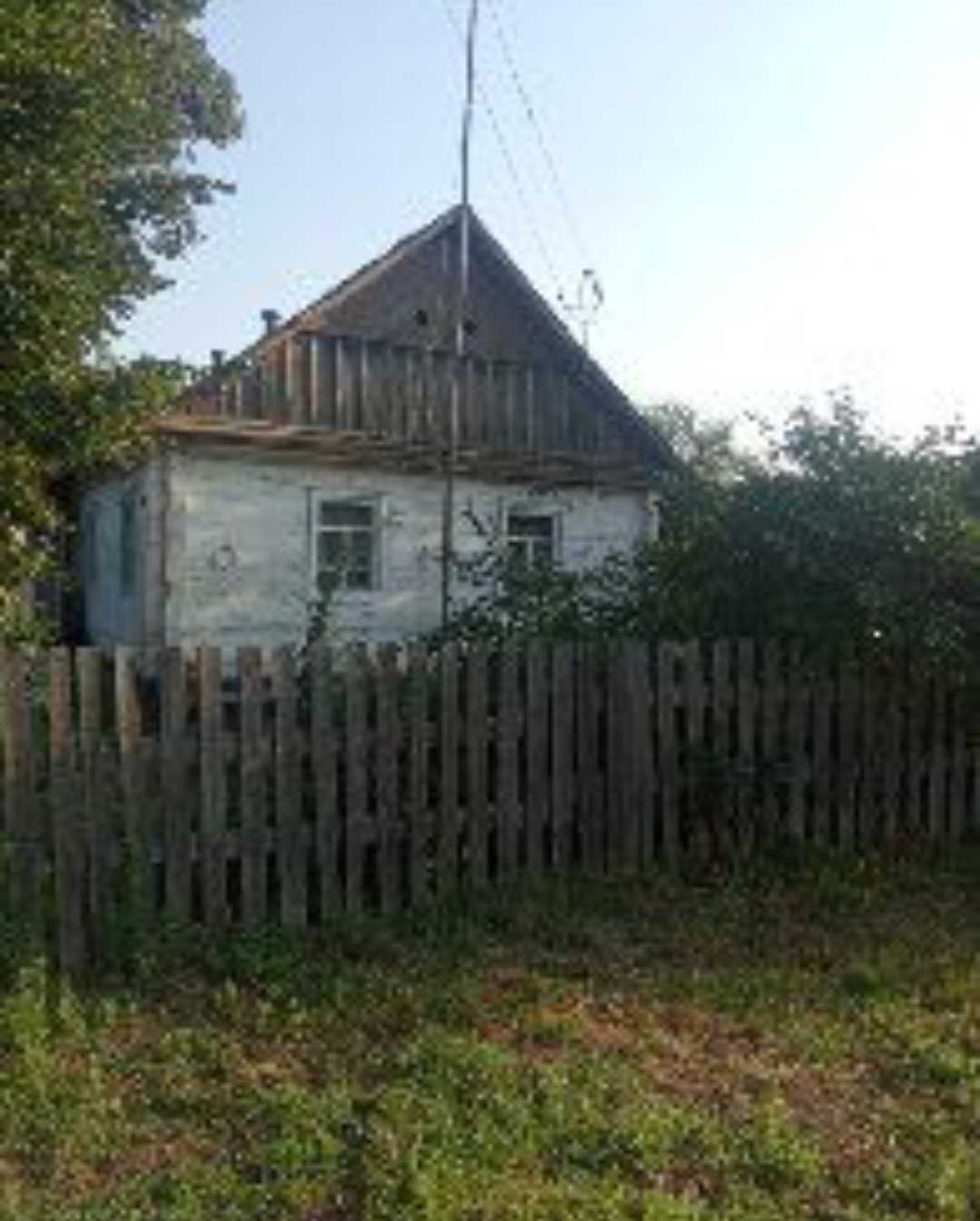 № 13559 - Будинок, Левків. 3 кімнати, потрібен ремонт. Ділянка 32 сот.
