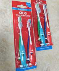 Зубная щетка "Brush Buddies" детская, для детей (набор 4 шт), IHerb