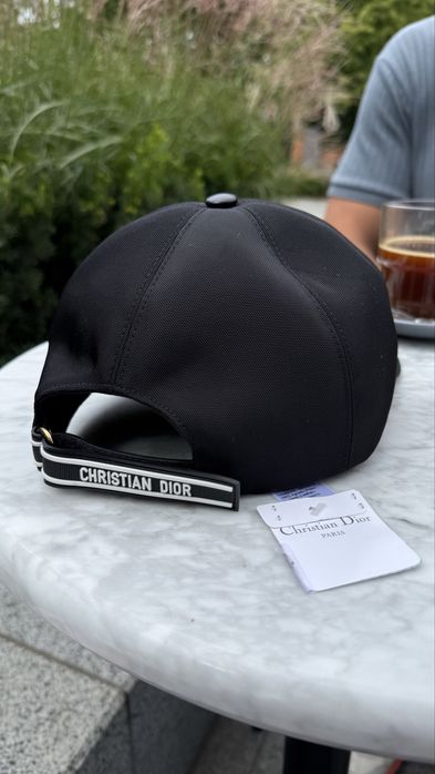 Нова Кепка dior