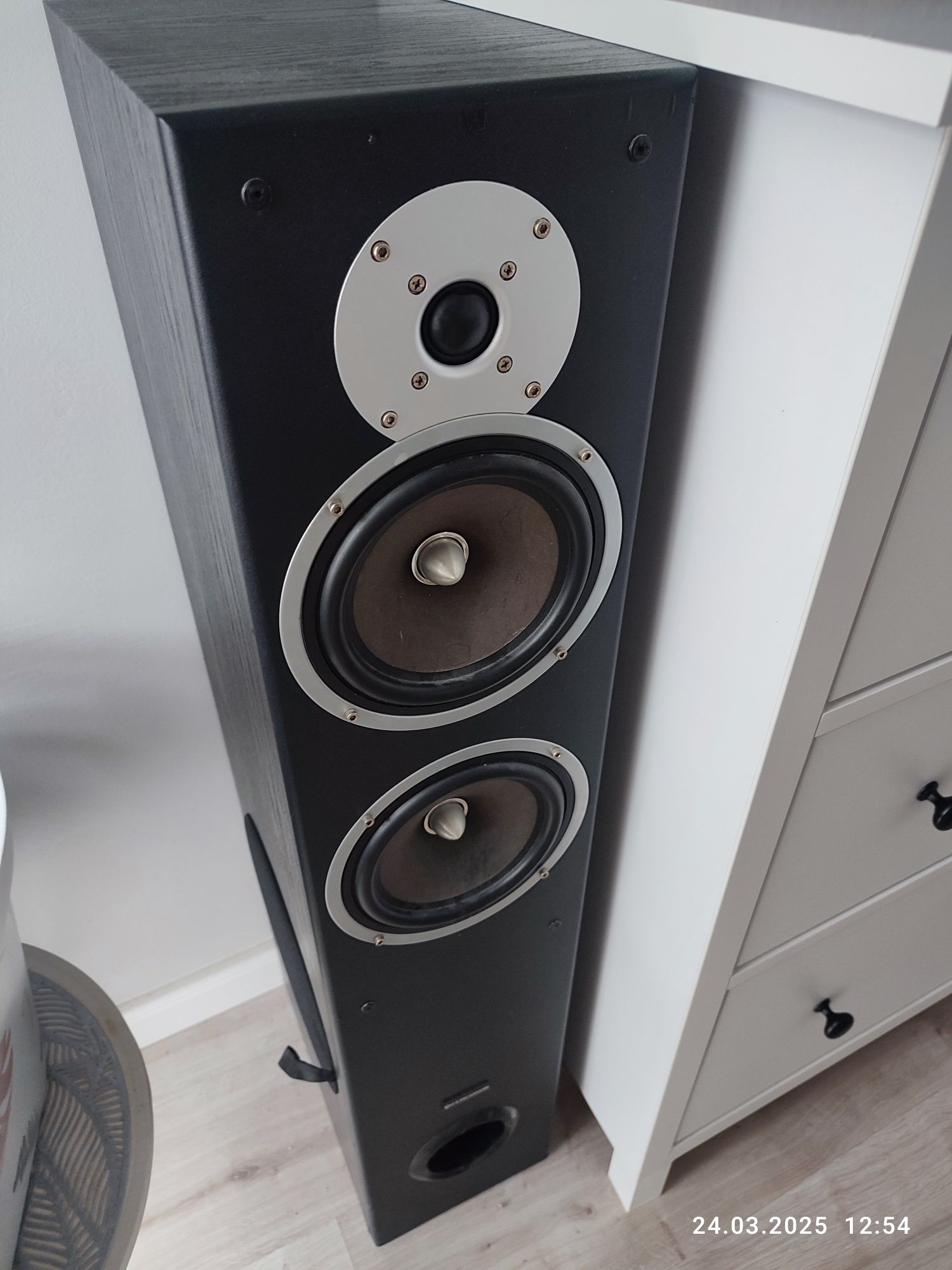 Denon AVR-2105 z głośnikami Ferguson