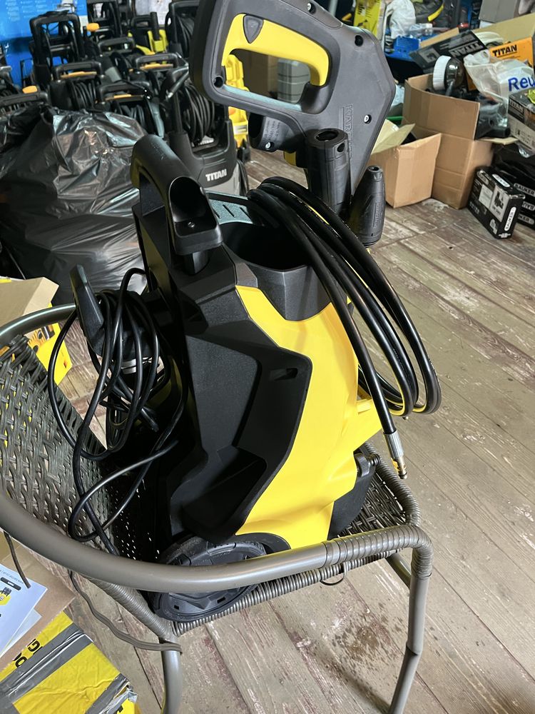 Мийка karcher k4 power control