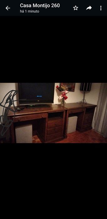 Secretarias em madeira maciça