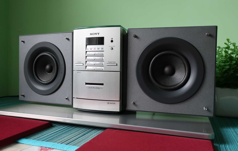 Аудіосистема високого класу - Sony CMT-ED1 (Відеоогляд).