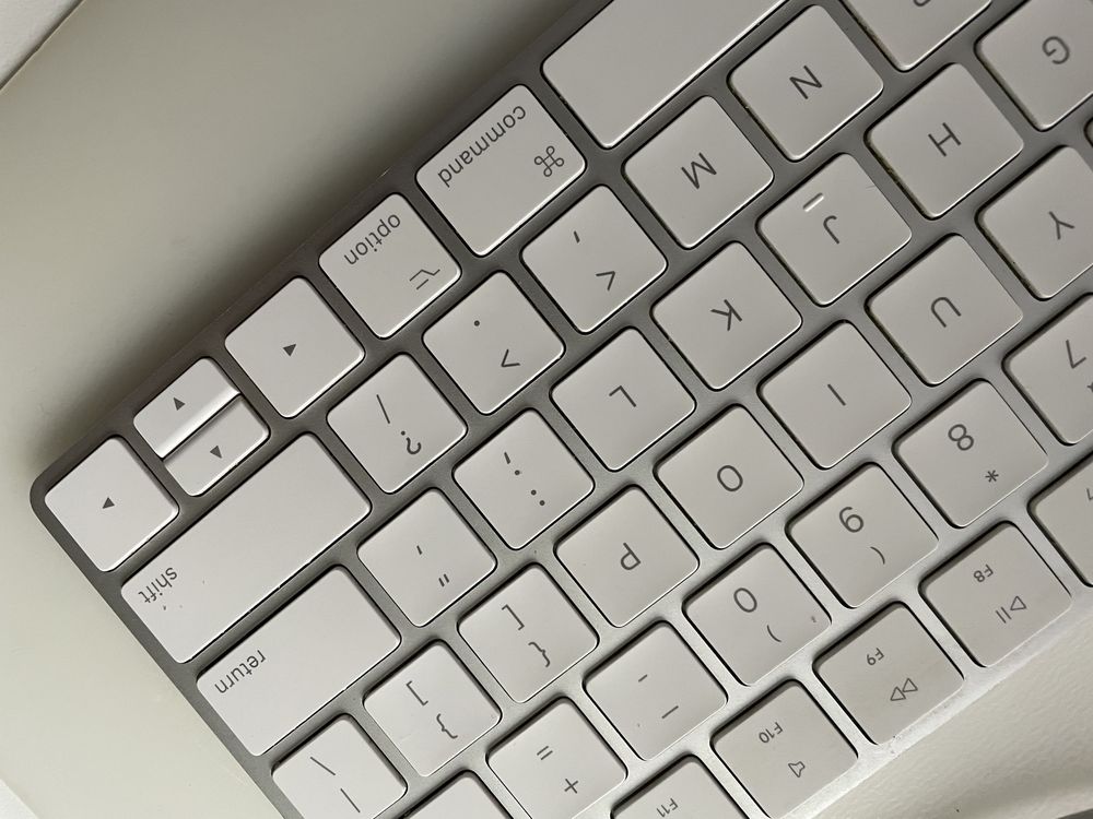 Klawiatura komputerowa Apple, bezprzewodowa Apple keyboard