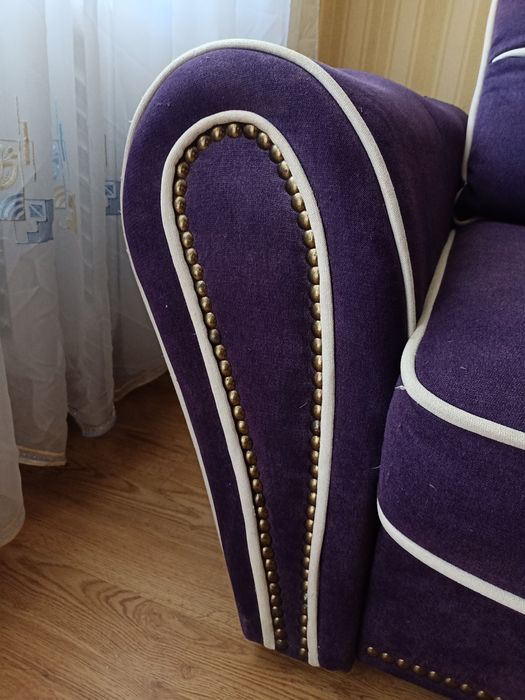 Продам креслов комнату