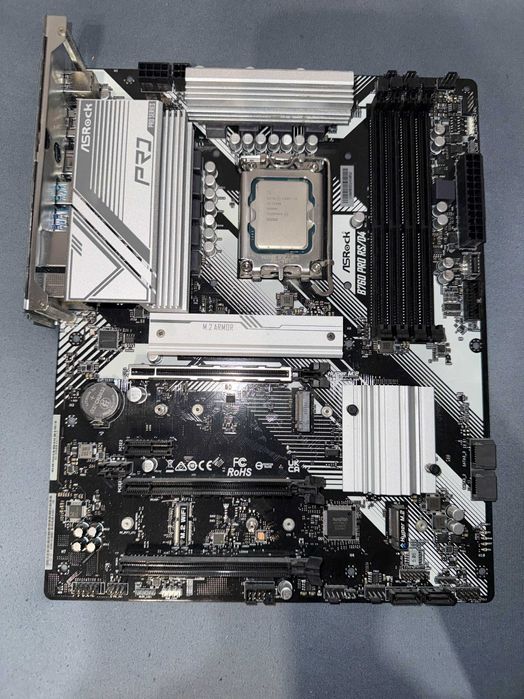 płyta główna z procesorem i5-13500