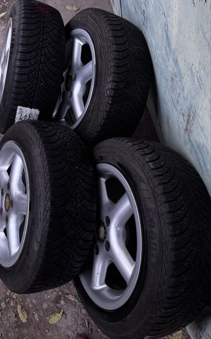 5/115 R15 Opel zafira