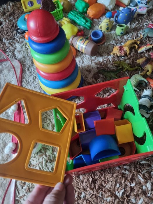 Звіринець,конструктор,пірамідка Всі іграшки одним лотом !