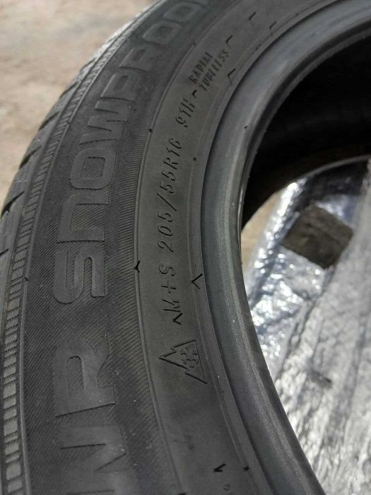 Шина Nokian 205/55R16. 1шт. Розпаровка Зима (0241)