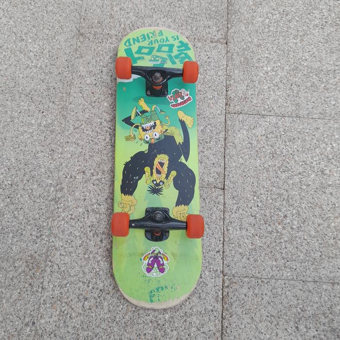 Skate criança em bom estado