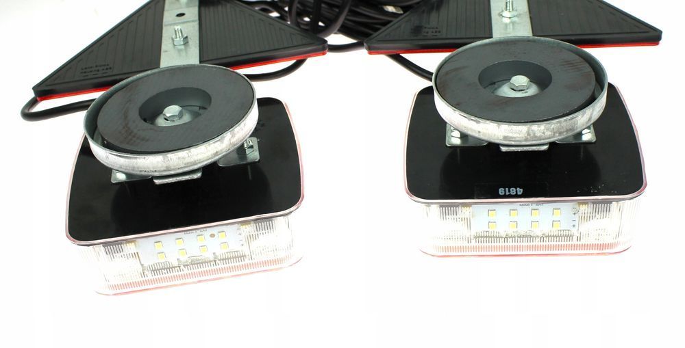 Lampy Tylne Led Diodowe Magnes Przyczepy Trójkąt