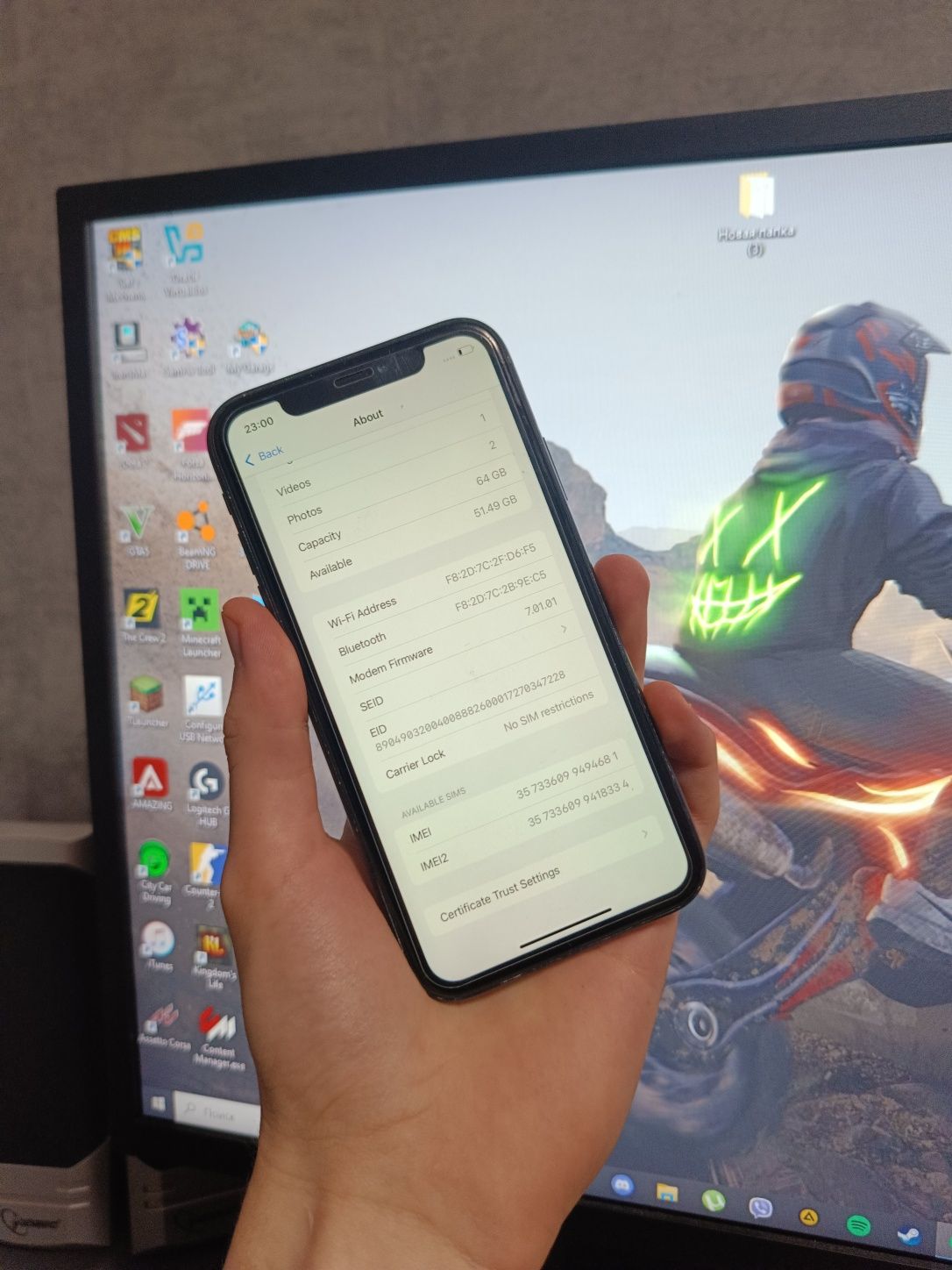 iPhone xr 64gb neverlook