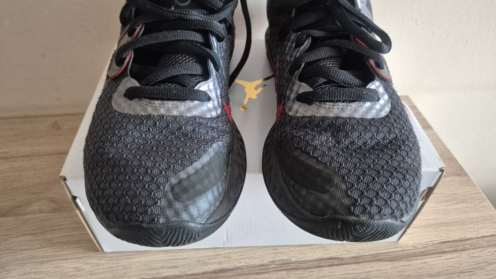 buty Nike Renew Elevate II rozm 43