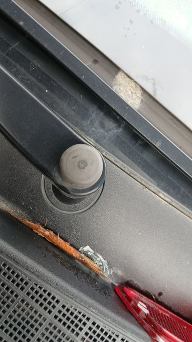 Motor limpa vidros frente FORD Fiesta VII (HJ, HF)