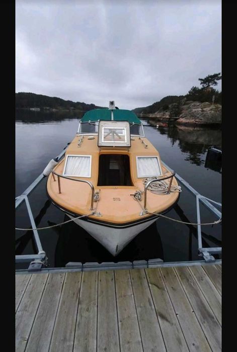 Jacht motorowy arendalsnekka norway 21 diesel 18 hp