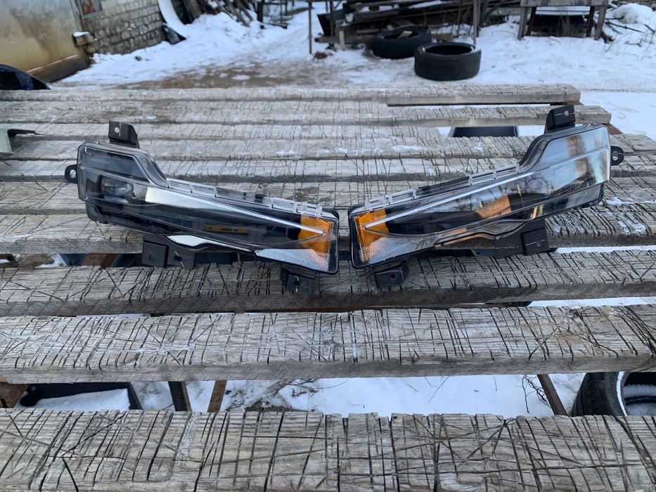 Tesla Model Y 3 фара противотуманная левая правая оригинал разборка