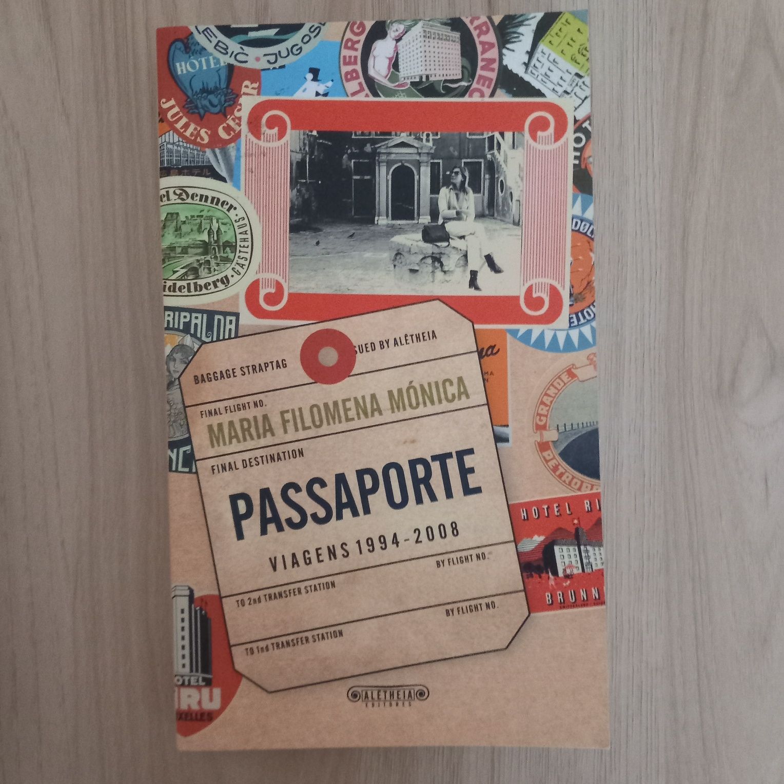Livro "Passaporte" NOVO