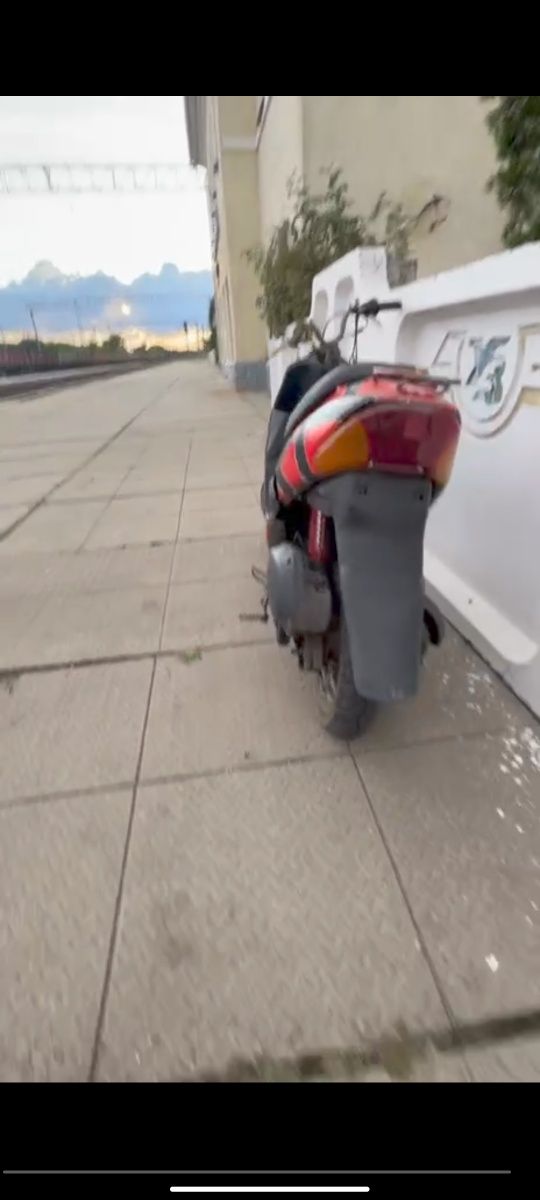 Продам скутер под стант