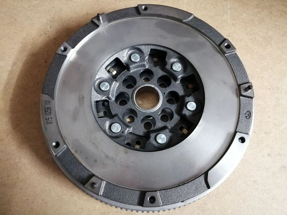 Volante da Embraiagem Bimassa - Opel Astra H , Corsa C 415025610 LUK