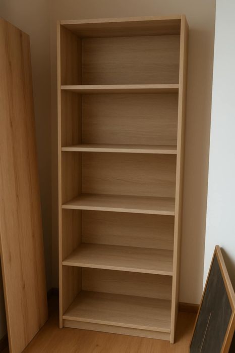 Regał na książki