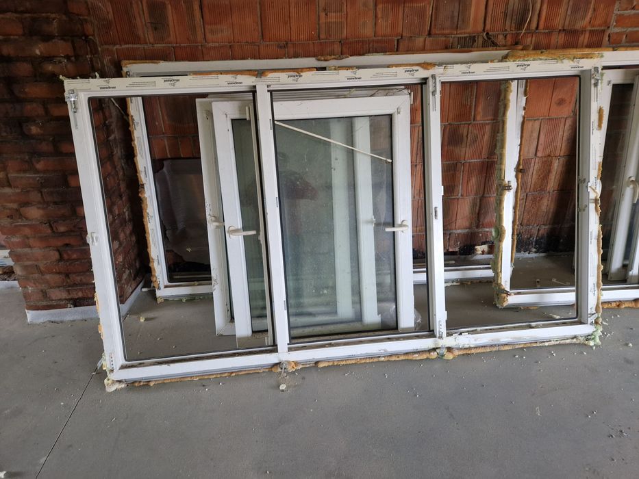 Okna po 230x130 213x130