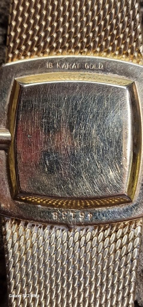 Zloty zegarek Universal Geneve