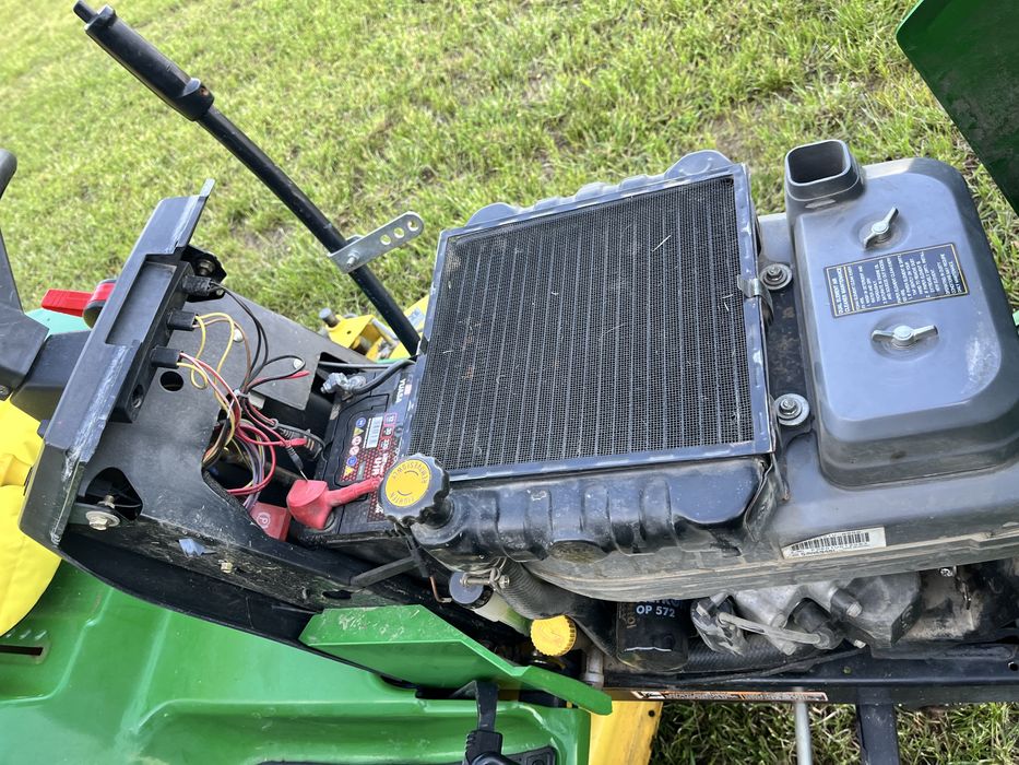 John Deere LX 188 Kosiarka Traktorek Zestaw Zamiatarka Ciecz