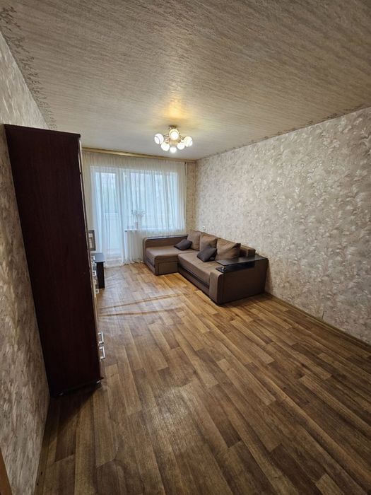 Зх комнатная квартира Победа (бульвар) 47000 ус. ед.