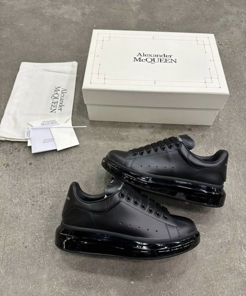 Czarne buty Alexander Mcqueen