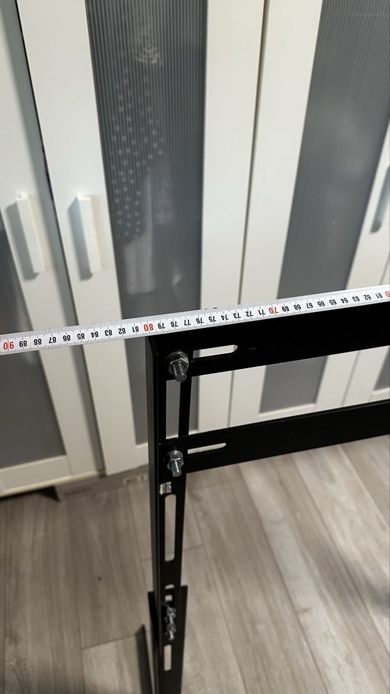 Stojak uchwyt na monitor telewizor simracing