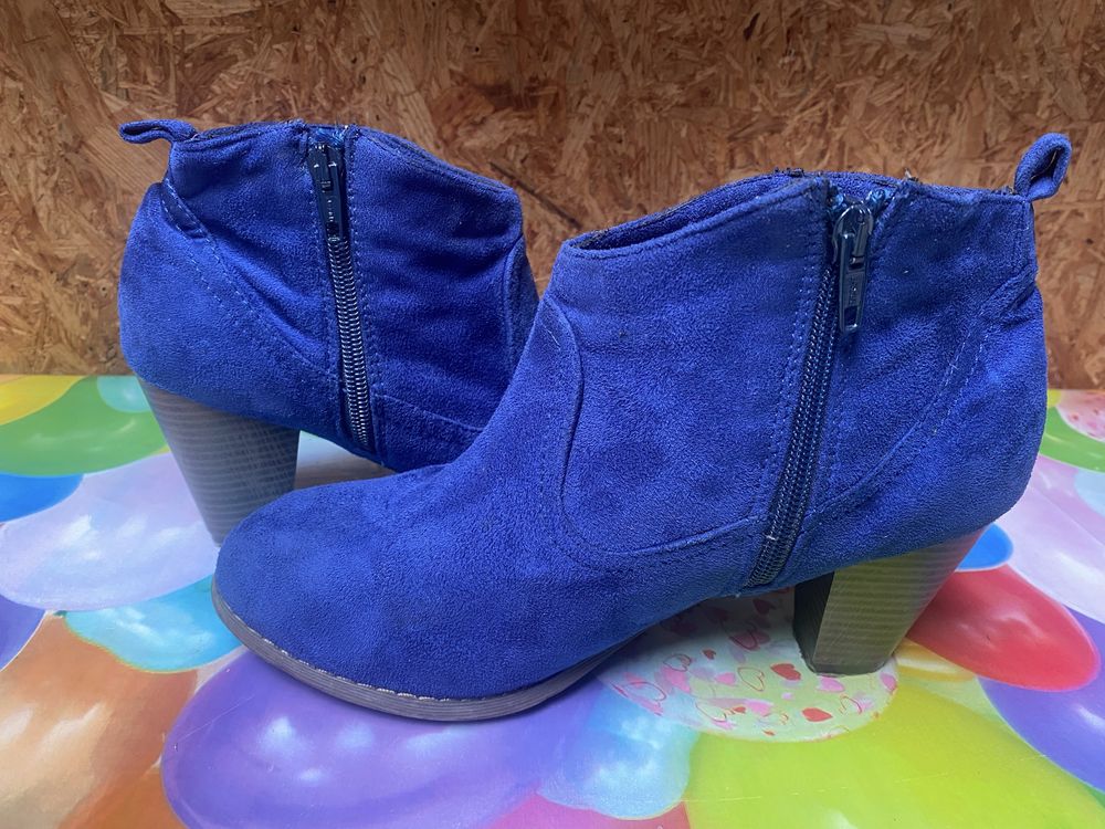 Botins como novos n.39