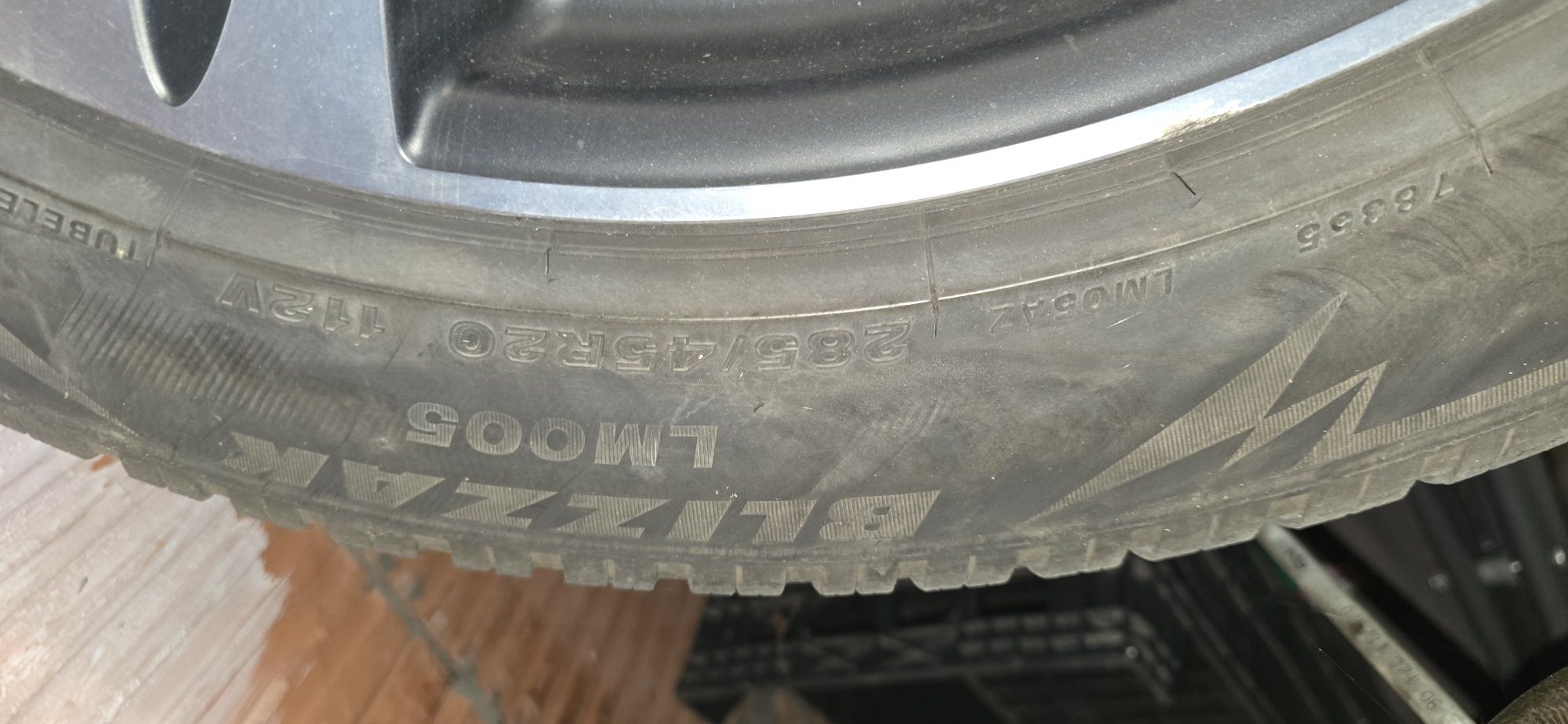 Felgi 285/45 r20 bridgeston blizzak