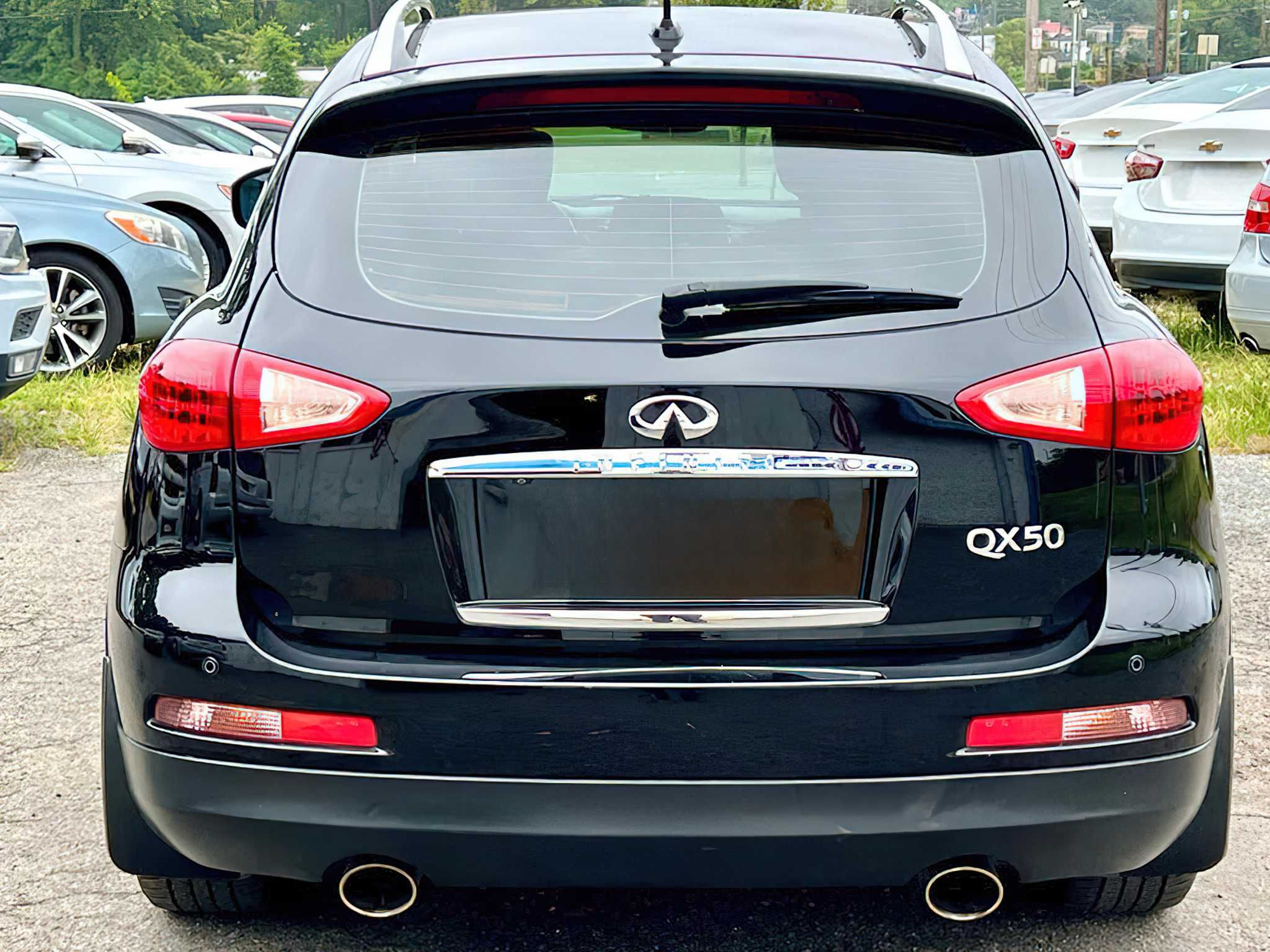 Infiniti Qx50      2014