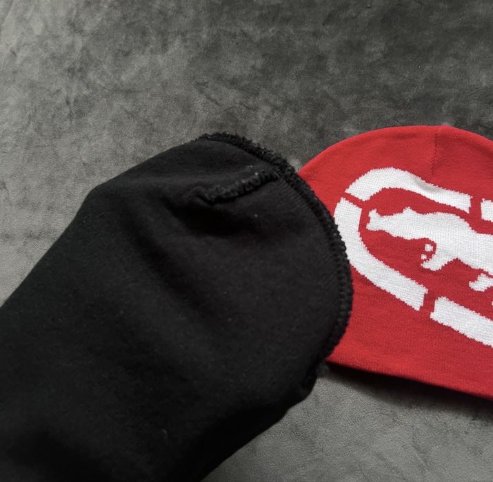 Шапка Ecko Unltd в новом состоянии