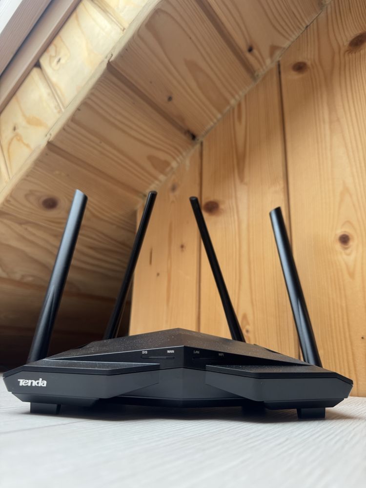 Router WiFi Tenda AC10 1200Mbps Gigabit LAN i WAN